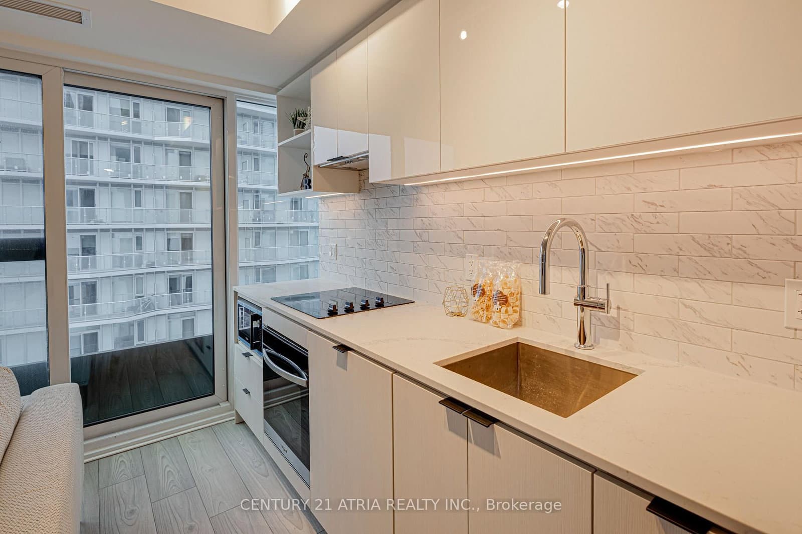 252 Church Street, Unit 2706 thumbnail 17