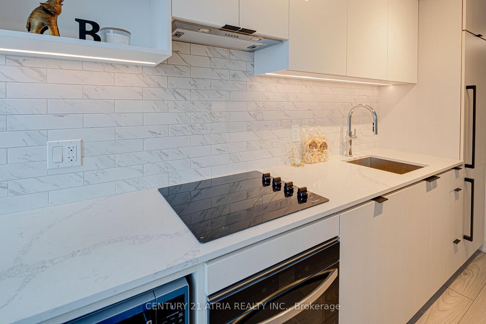 252 Church Street, Unit 2706 thumbnail 7