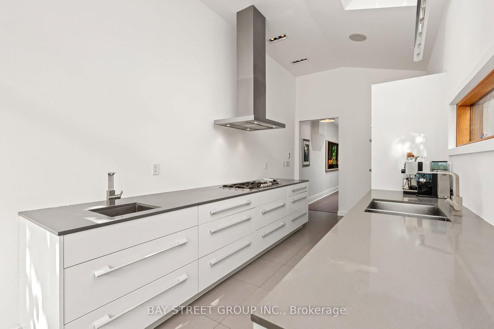 236 Seaton Street thumbnail 16