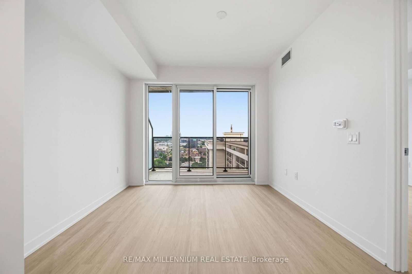 15 Salomon Drive, Unit 1703 thumbnail 17