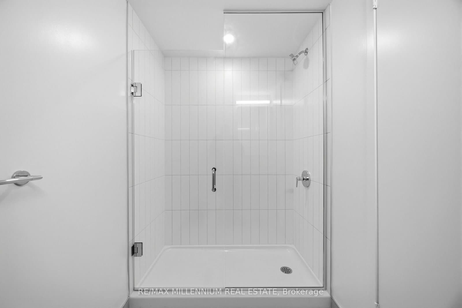 15 Salomon Drive, Unit 1703 thumbnail 29