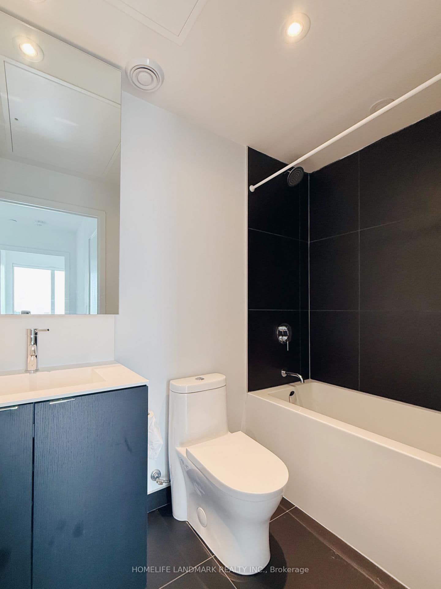 20 Edward Street, Unit 2202 thumbnail 17