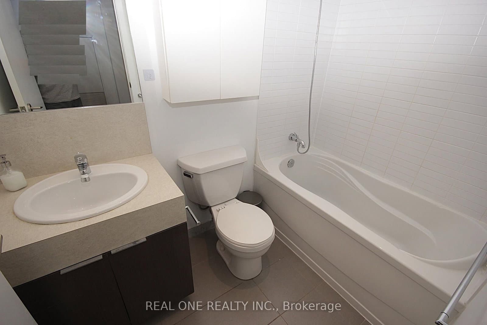 110 Charles Street E, Unit 3505 thumbnail 19