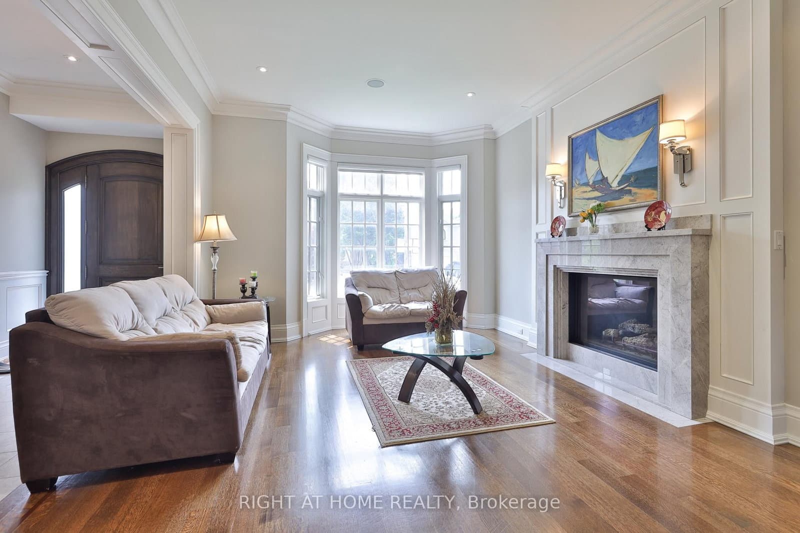 154 Munro Boulevard thumbnail 3