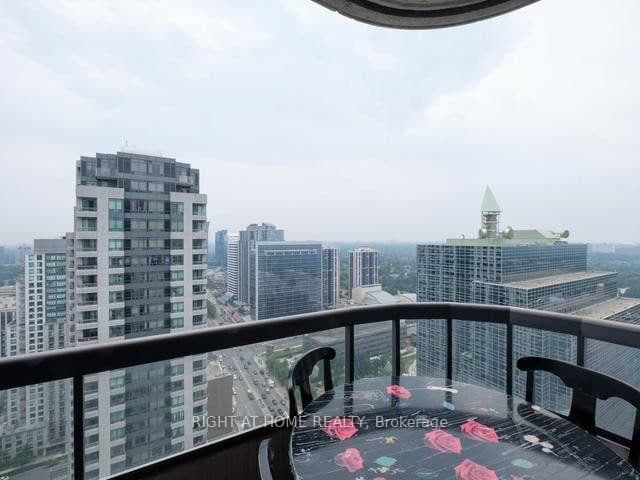 33 Empress Avenue, Unit PH506 thumbnail 10