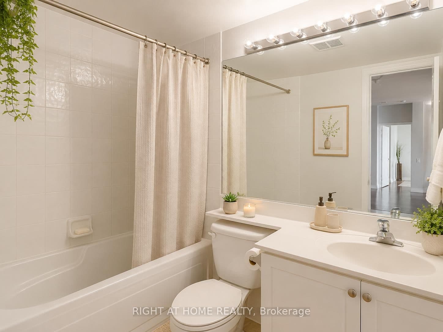 33 Empress Avenue, Unit PH506 thumbnail 13
