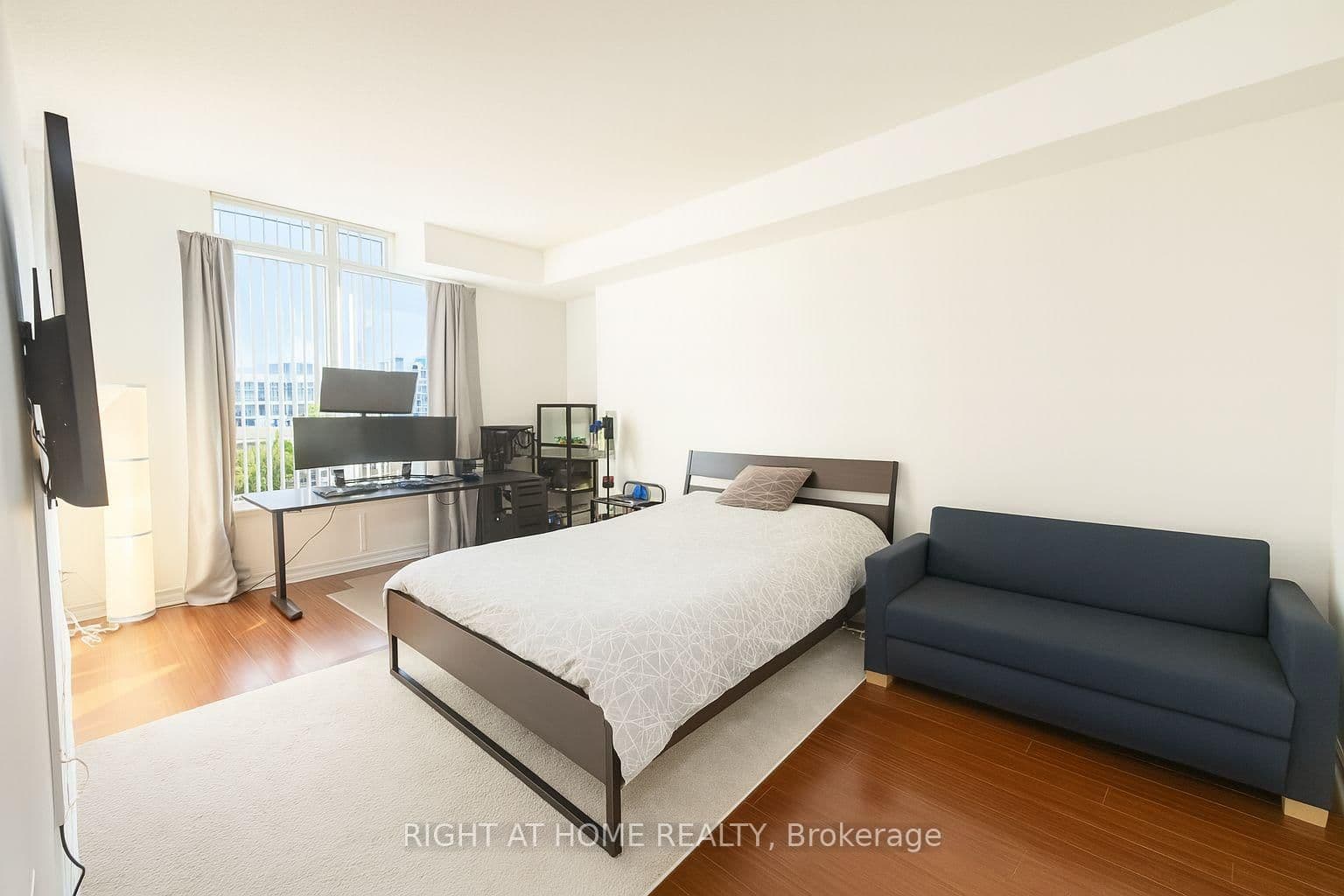 33 Empress Avenue, Unit PH506 thumbnail 6