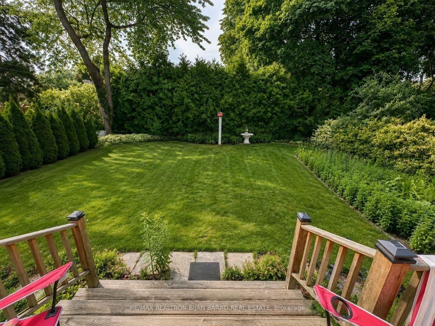 33 Sumner Heights Drive thumbnail 16