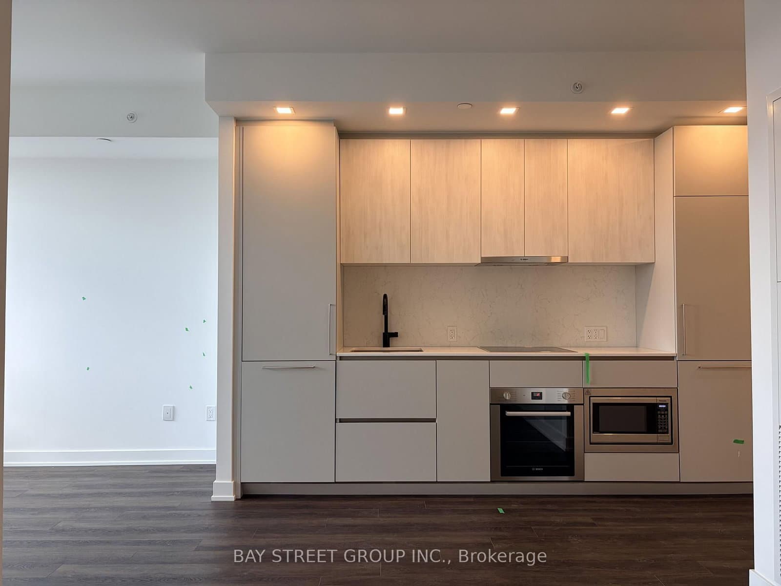 609 Sherbourne Street, Unit 4601 thumbnail 8