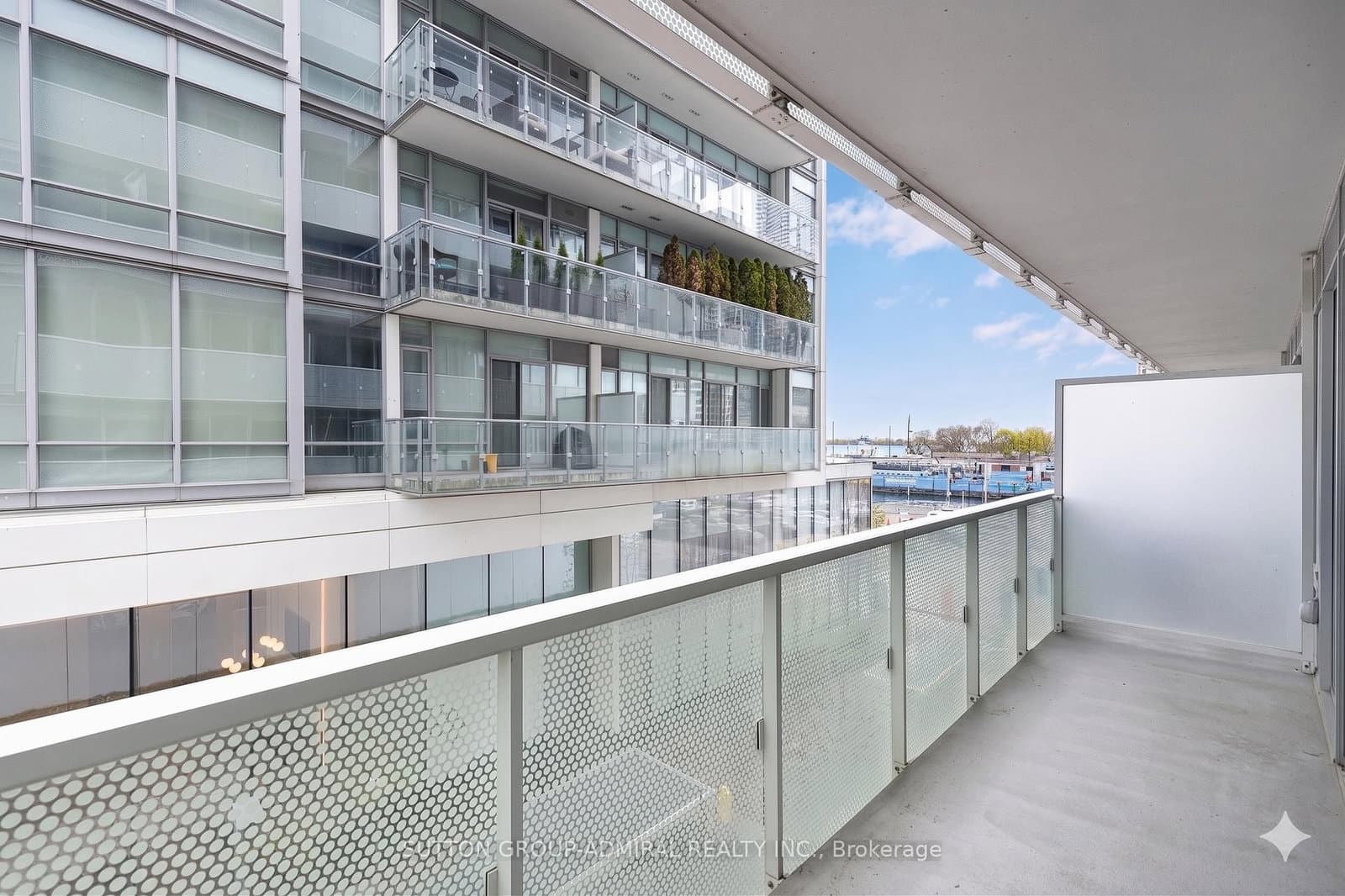 15 Queens Quay E, Unit 208 thumbnail 13