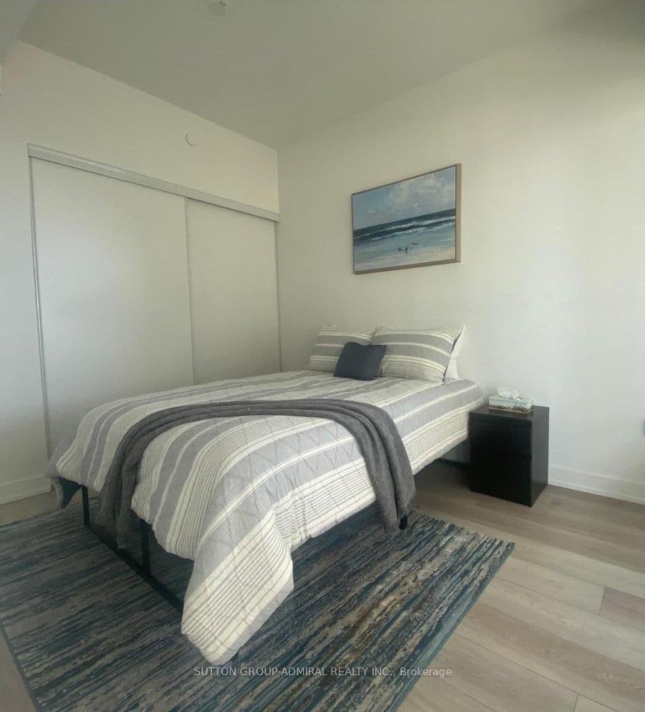 15 Queens Quay E, Unit 208 thumbnail 19