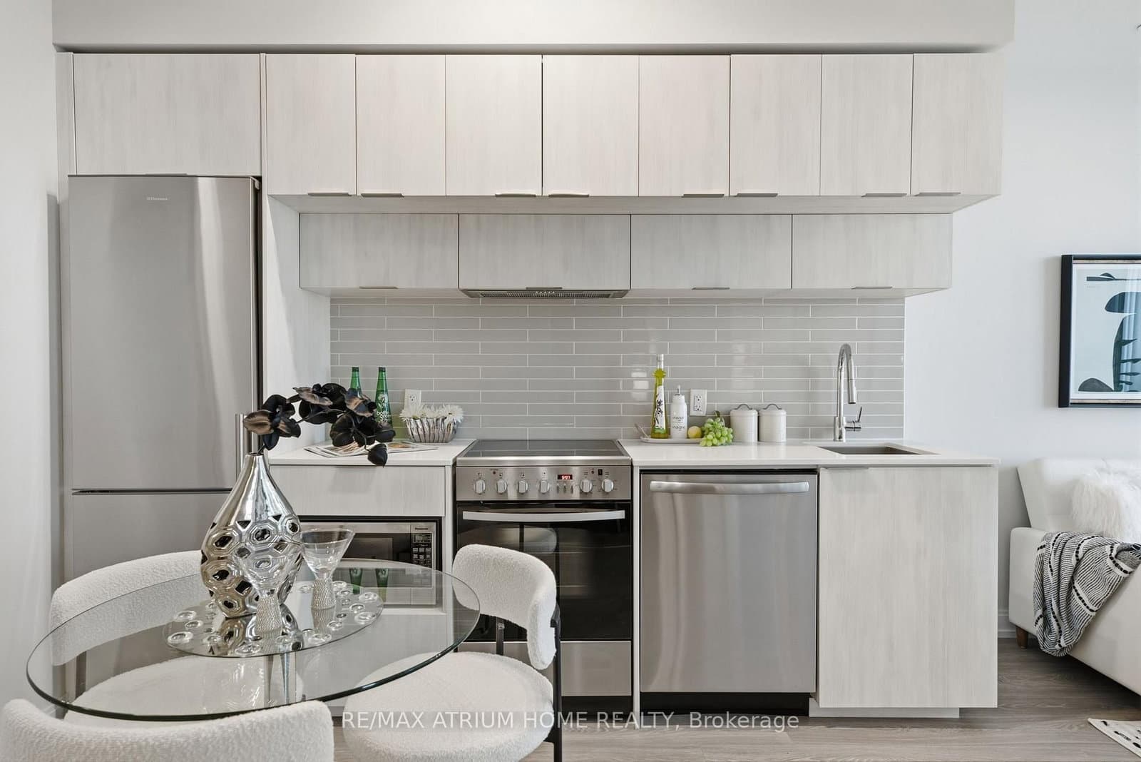 181 Dundas Street E, Unit 3601 thumbnail 10