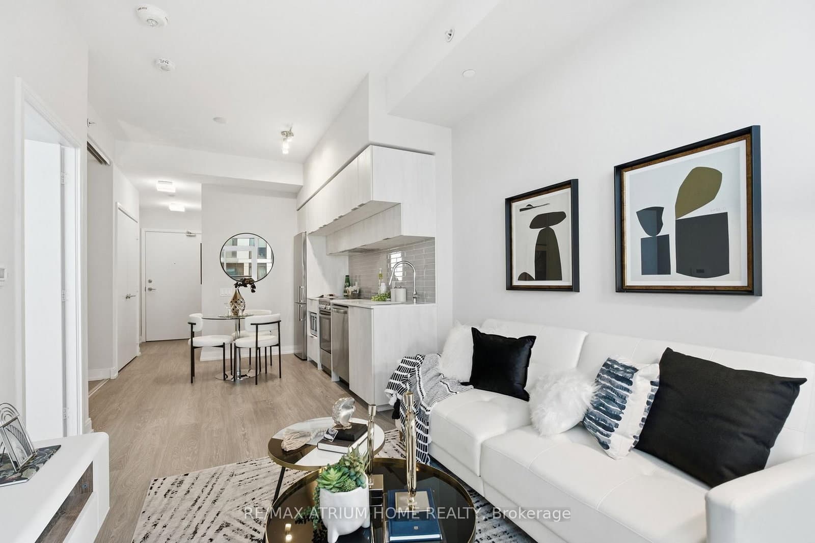 181 Dundas Street E, Unit 3601 thumbnail 14