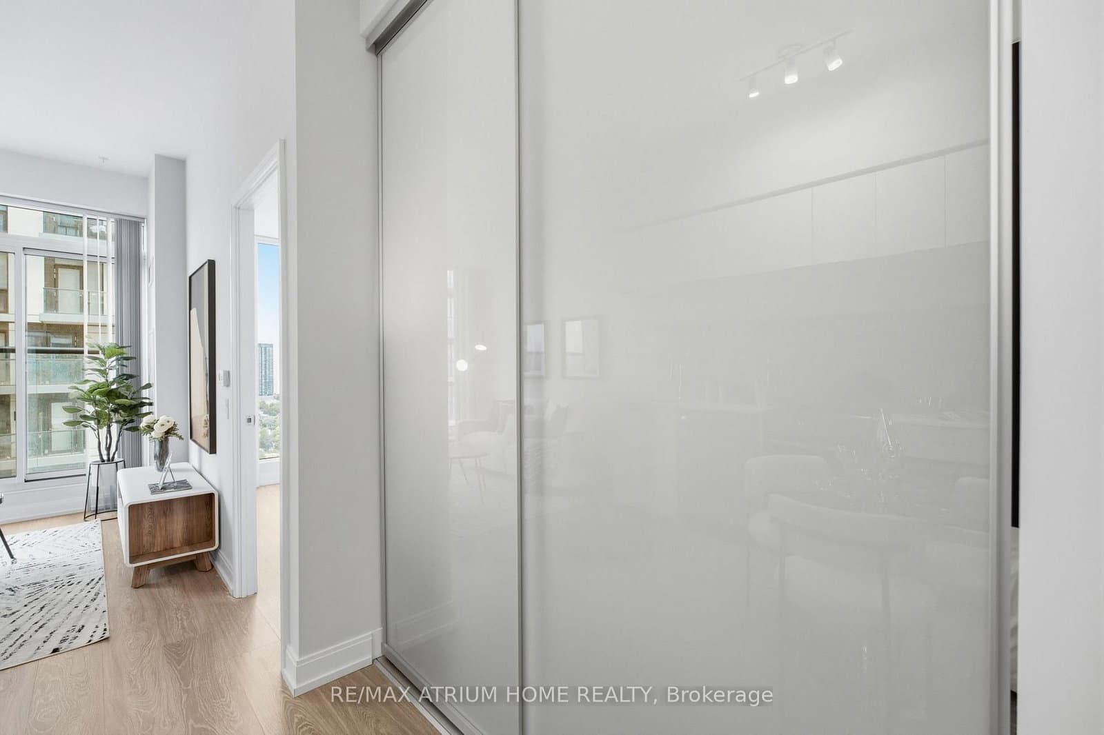 181 Dundas Street E, Unit 3601 thumbnail 20