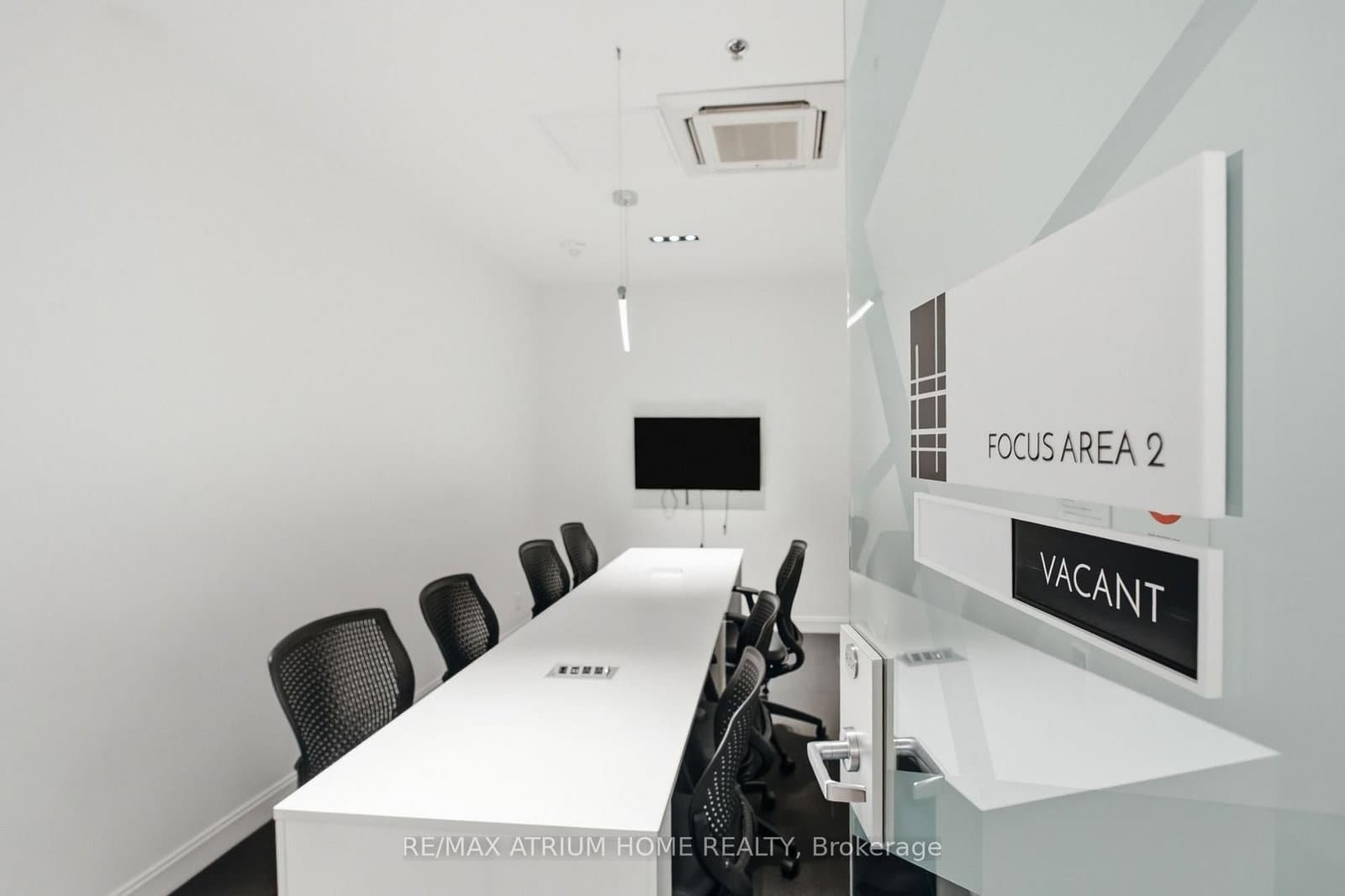 181 Dundas Street E, Unit 3601 thumbnail 28