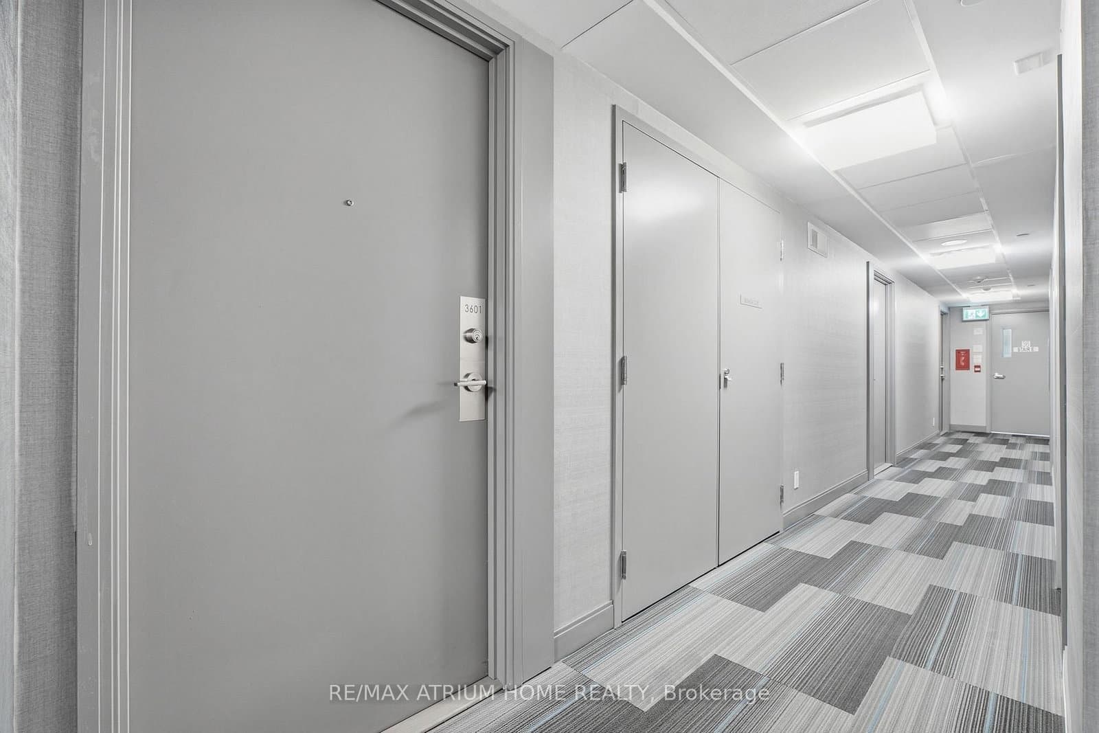 181 Dundas Street E, Unit 3601 thumbnail 4