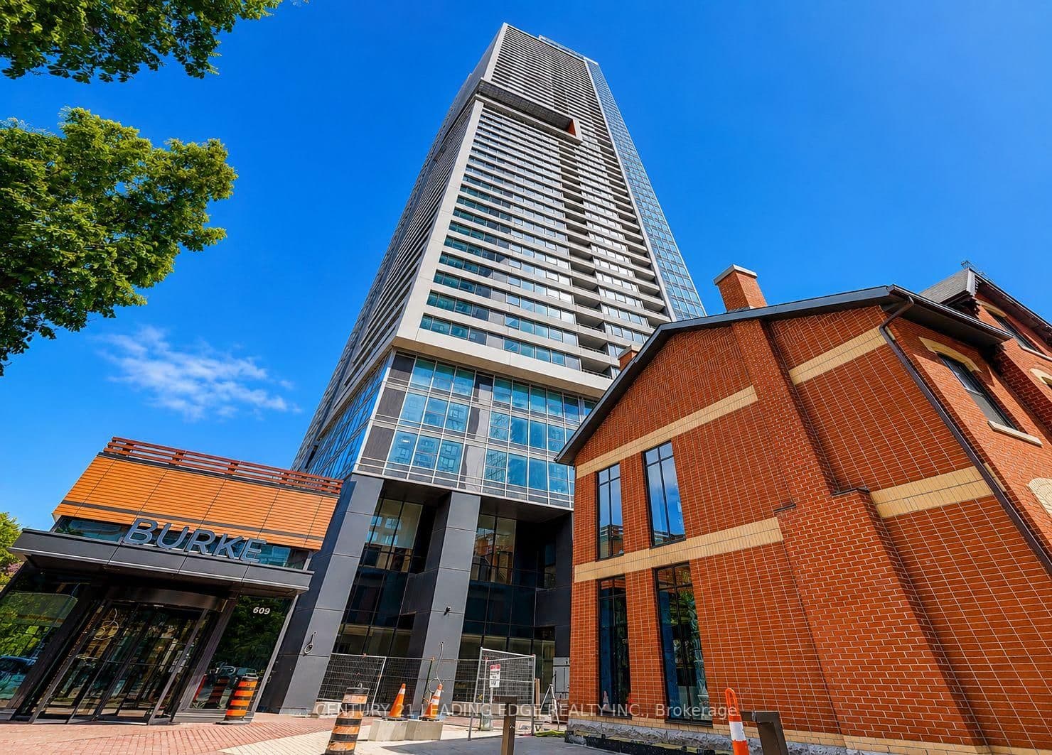 609 Sherbourne Street, Unit 4406 thumbnail 3
