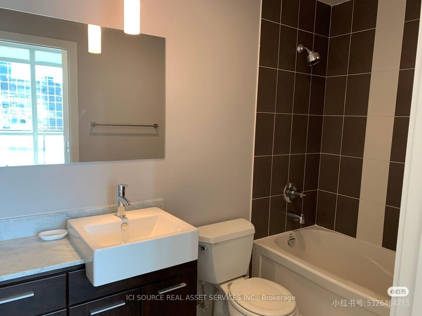 770 Bay Street, Unit 902 (shared unit) thumbnail 5