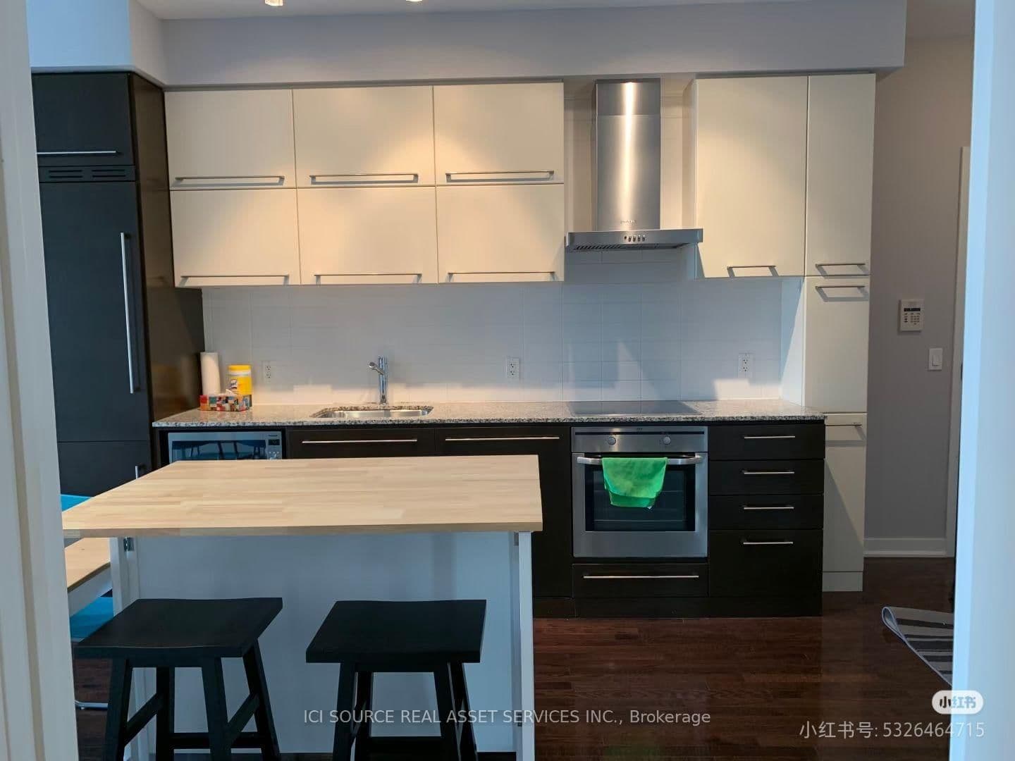 770 Bay Street, Unit 902 (shared unit) thumbnail 7