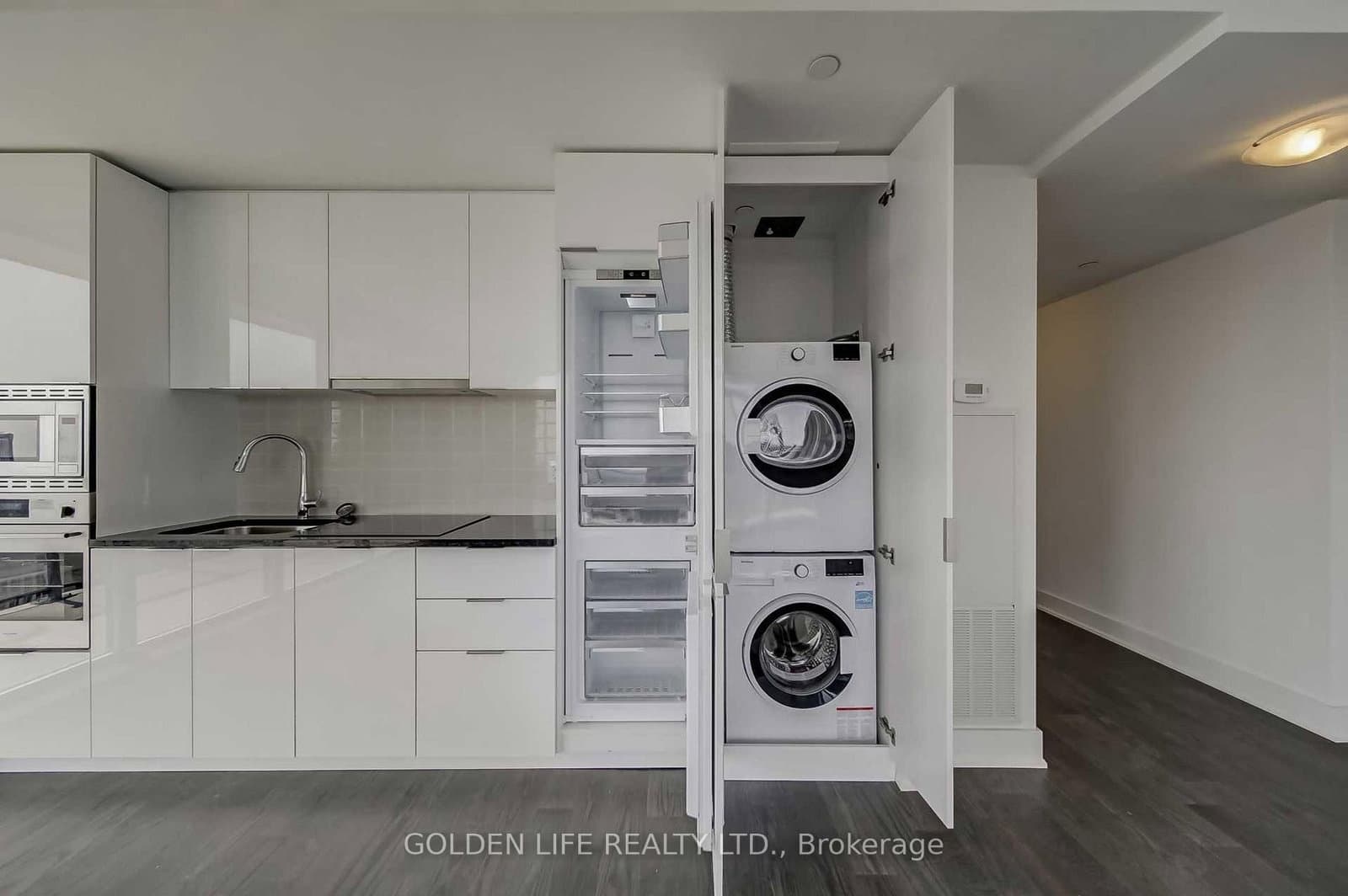 955 Bay Street, Unit 3802 thumbnail 12