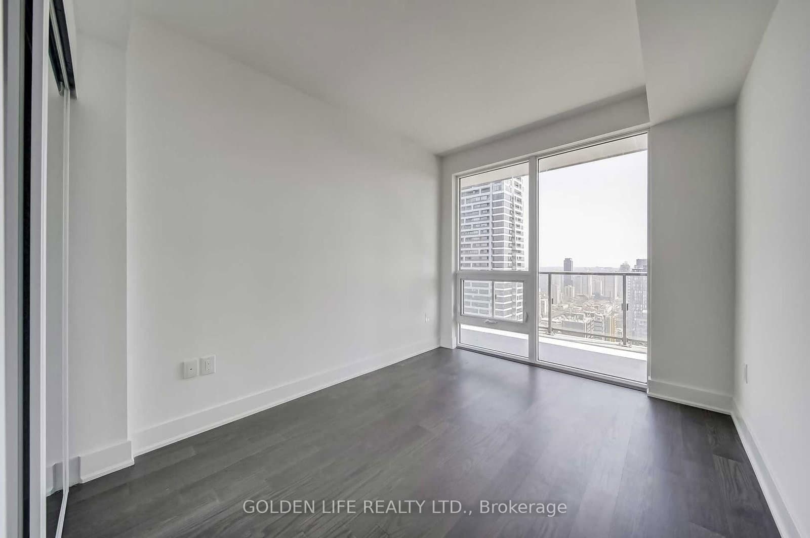 955 Bay Street, Unit 3802 thumbnail 13