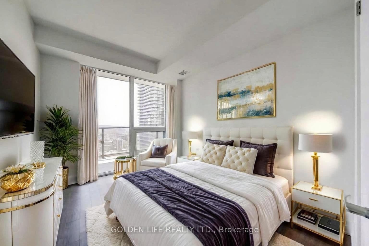 955 Bay Street, Unit 3802 thumbnail 3