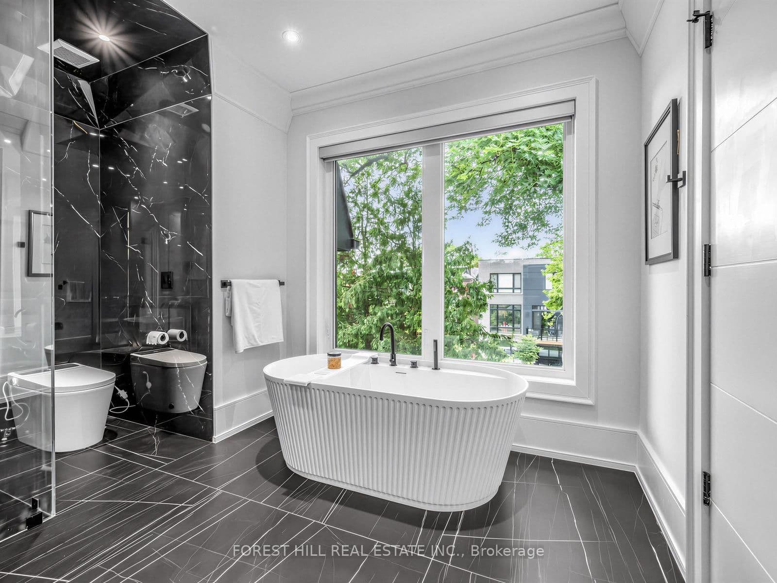 229 Florence Avenue thumbnail 28