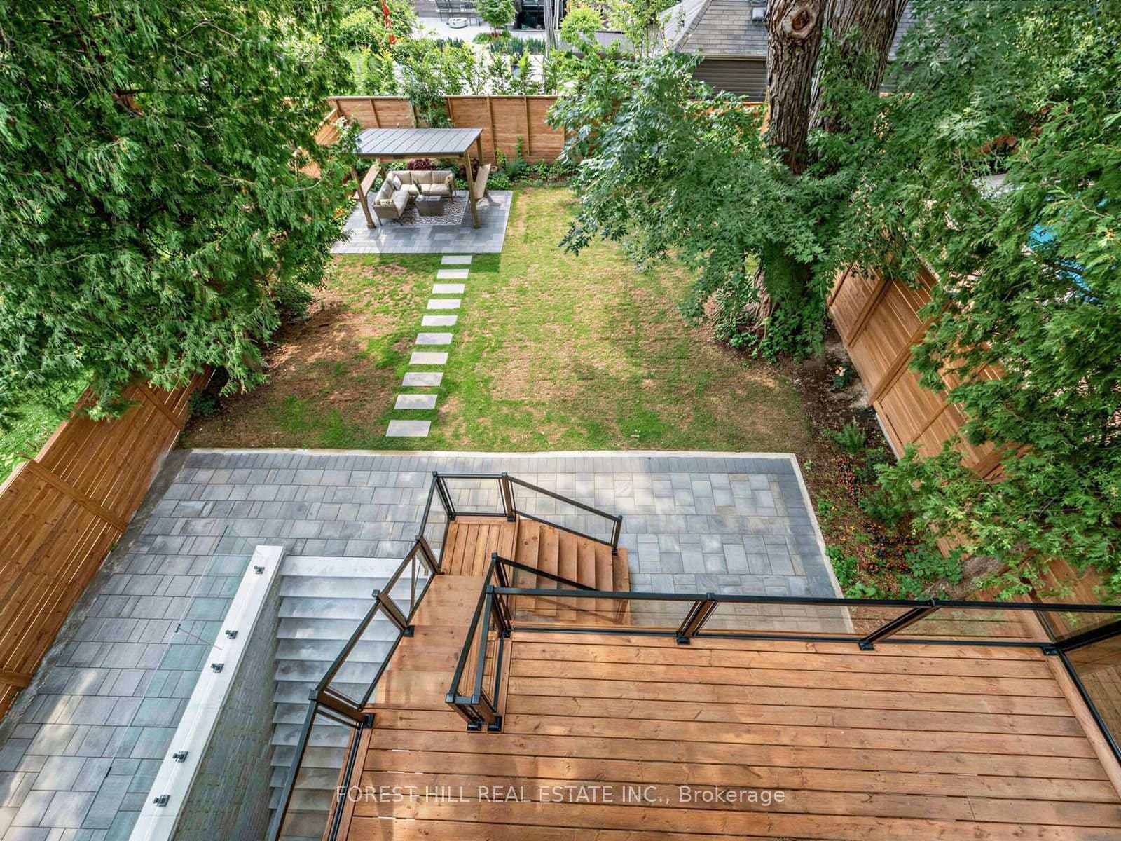 229 Florence Avenue thumbnail 40