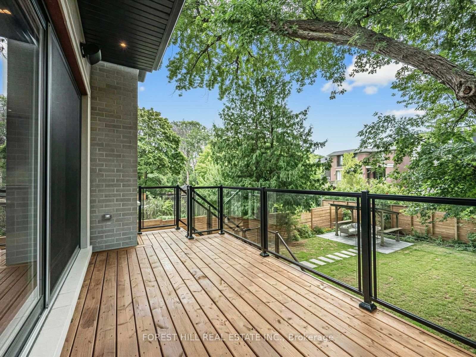 229 Florence Avenue thumbnail 48