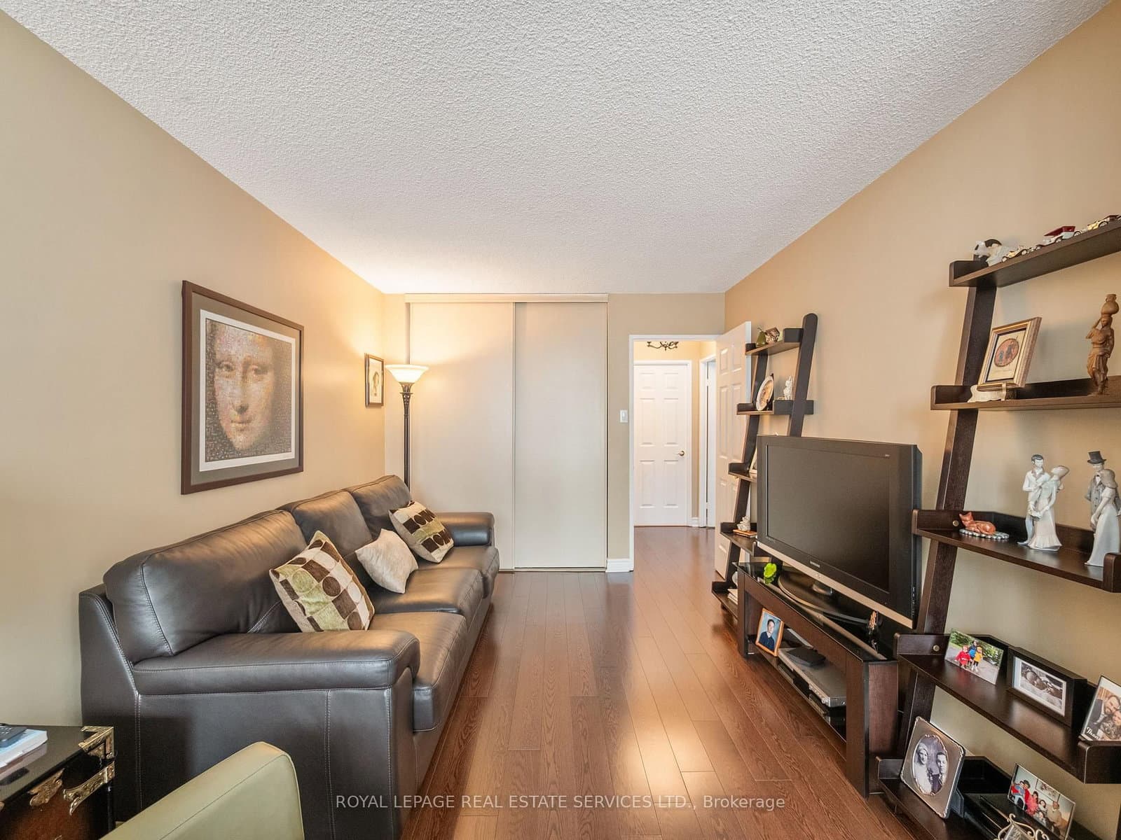 131 Beecroft Road, Unit 1404 thumbnail 27