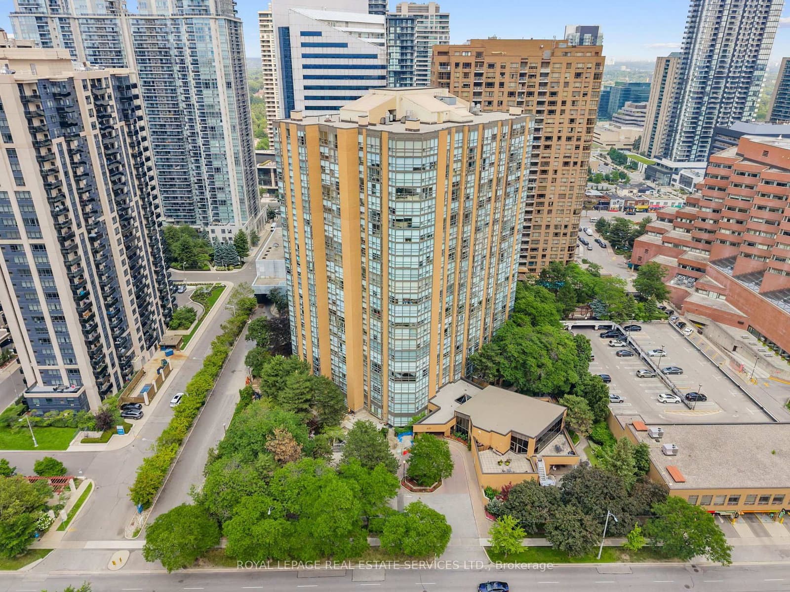 131 Beecroft Road, Unit 1404 thumbnail 40