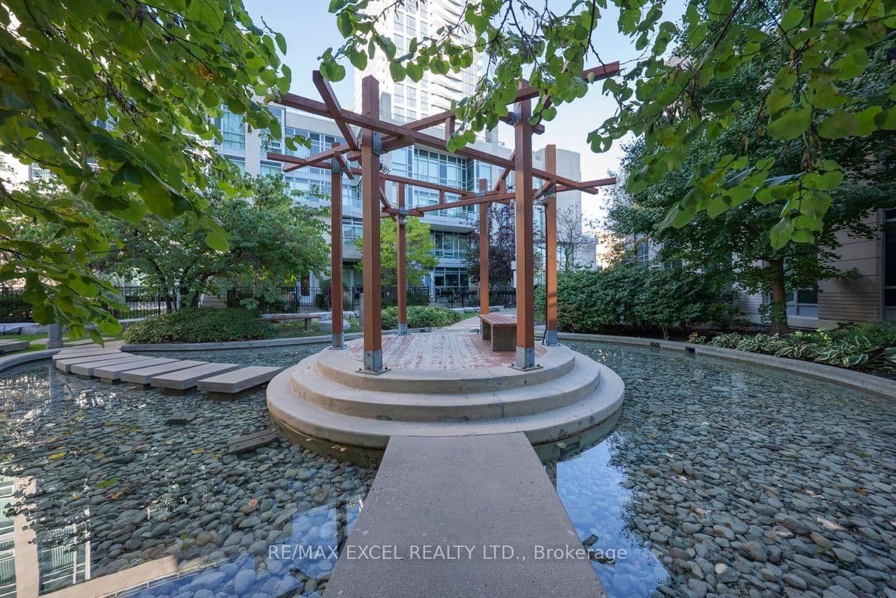 18 Holmes Avenue, Unit 2602 thumbnail 22