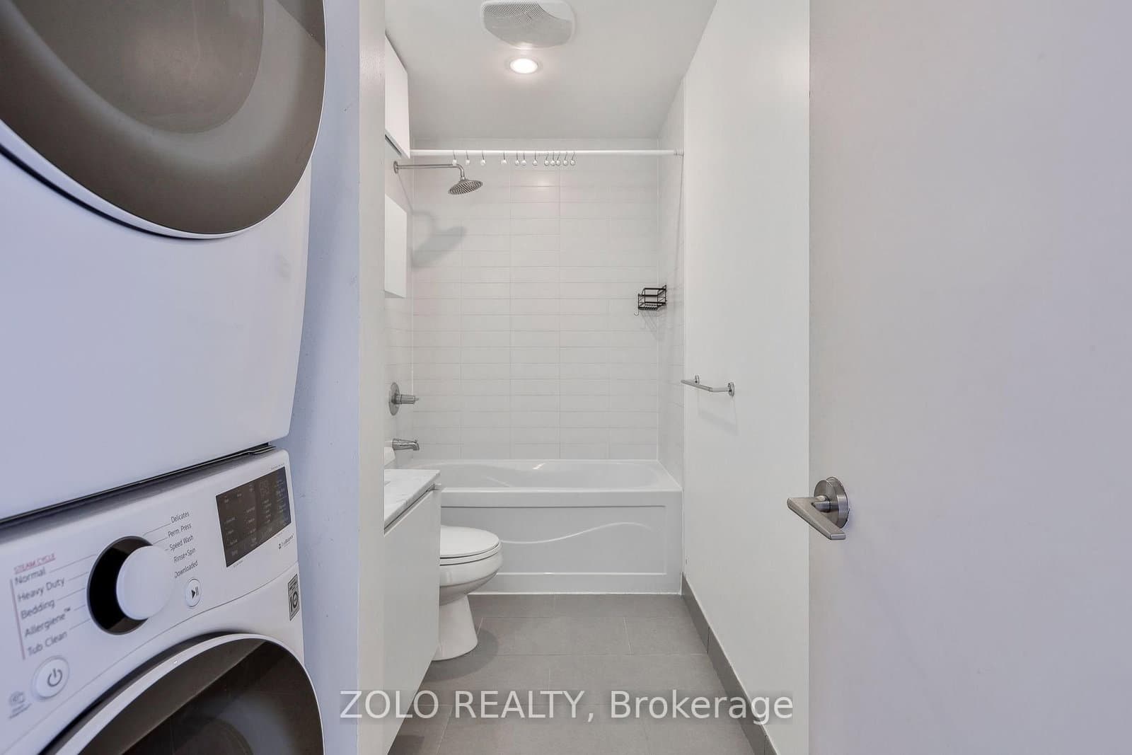 33 Mill Street, Unit 901 thumbnail 33