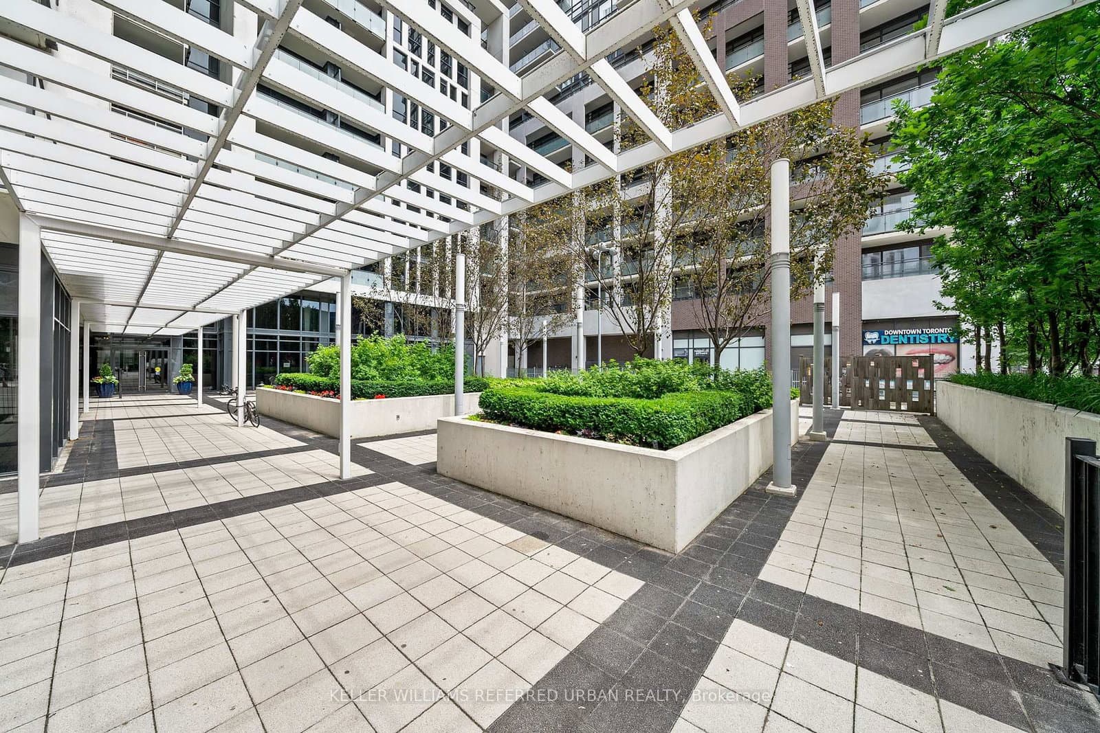 400 Adelaide Street E, Unit 1022 thumbnail 29