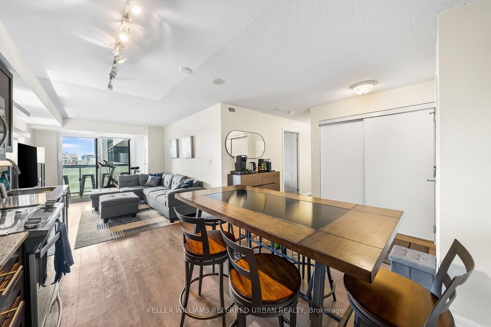 400 Adelaide Street E, Unit 1022 thumbnail 7