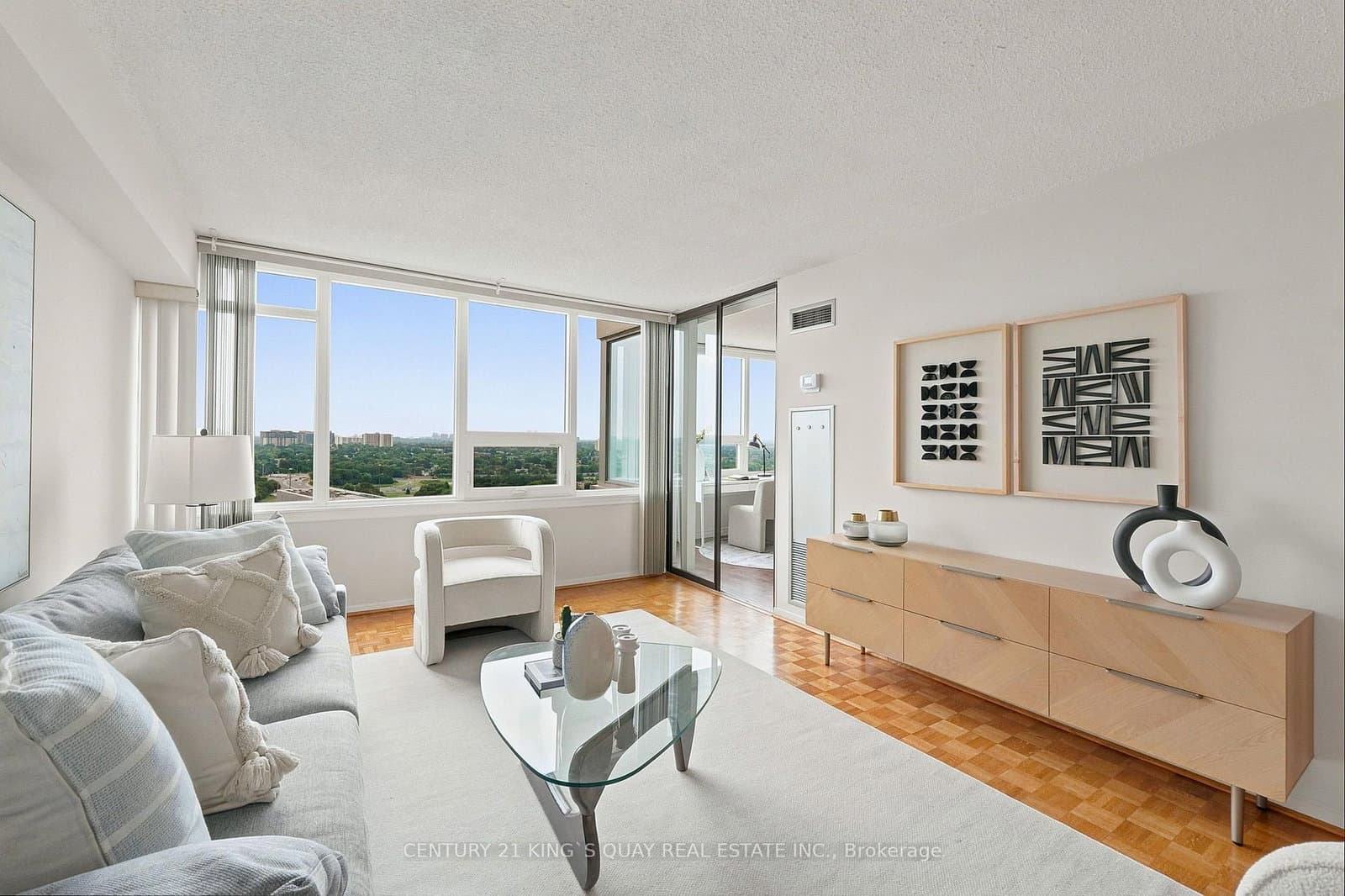 55 Skymark Drive, Unit 1908 thumbnail 14