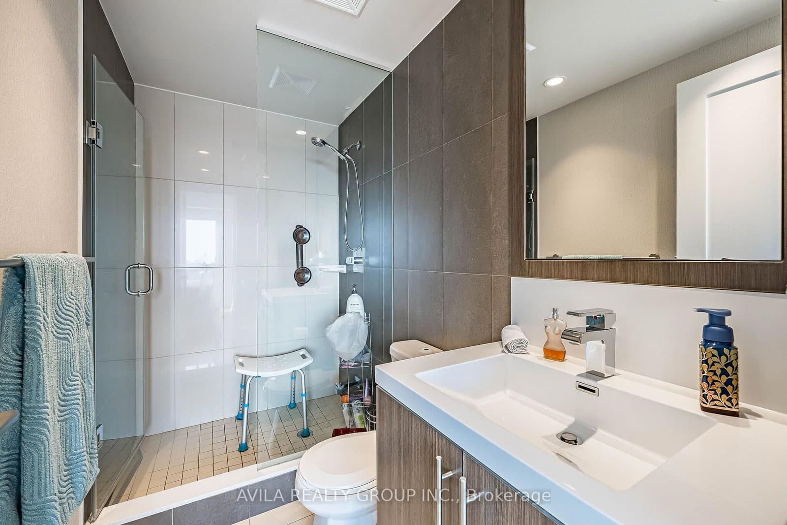 2 Anndale Drive, Unit 2708 thumbnail 17