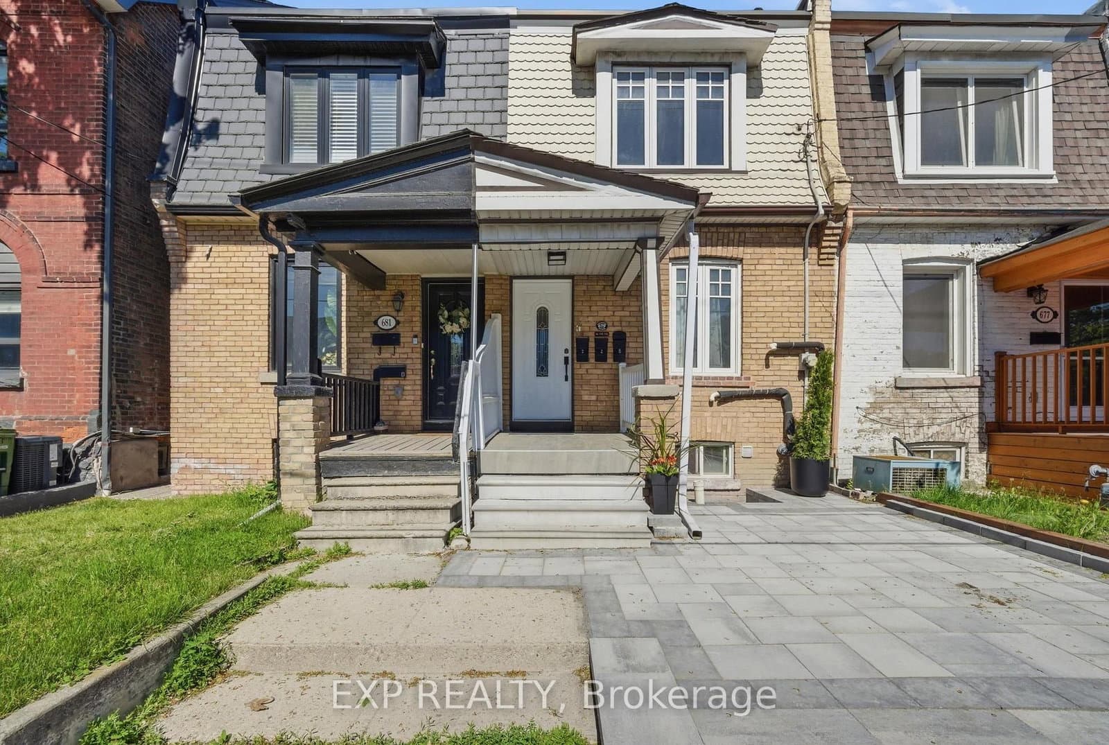 679 Ossington Avenue - Image 1