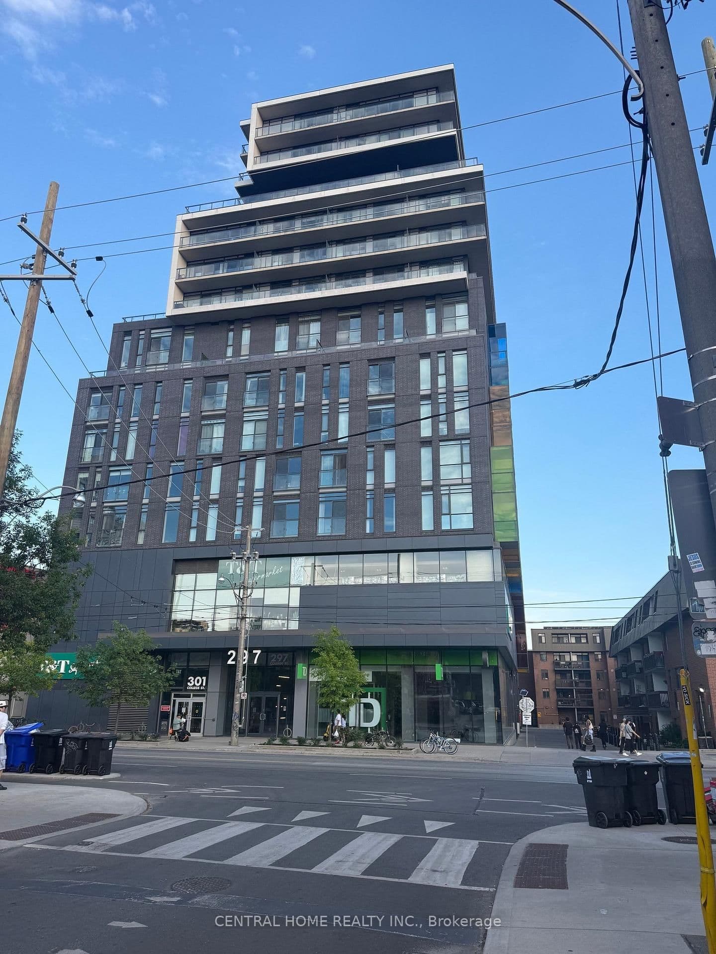 297 College Street, Unit 718 - Image 1