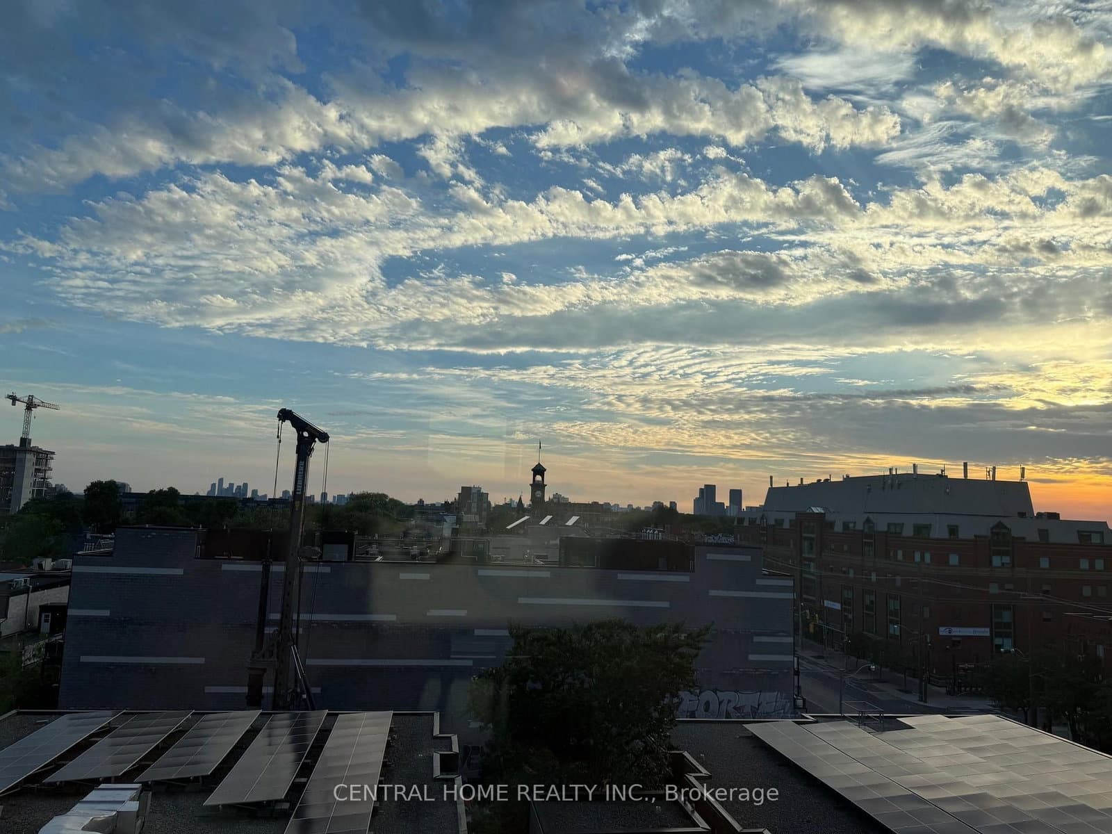 297 College Street, Unit 718 thumbnail 11