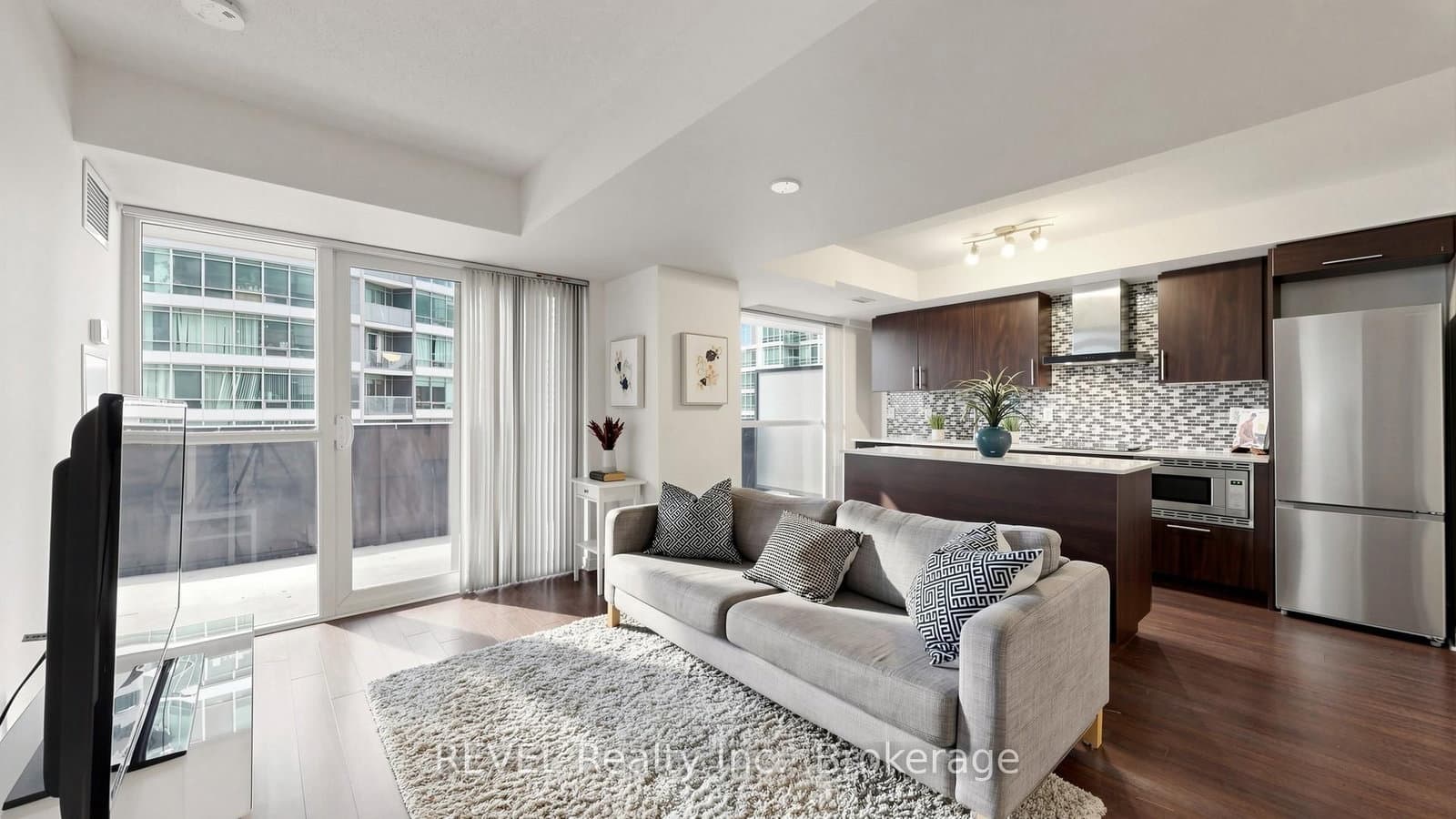 352 Front Street W, Unit 306 thumbnail 10