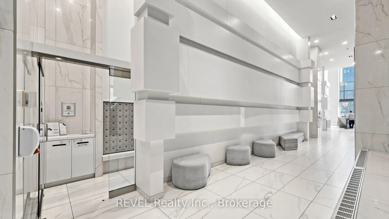 352 Front Street W, Unit 306 thumbnail 7