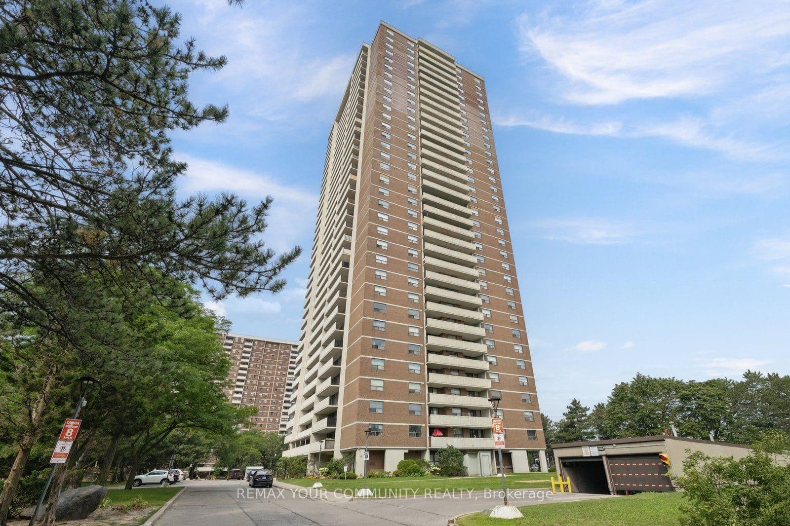10 Tangreen Court, Unit 804 - Image 1