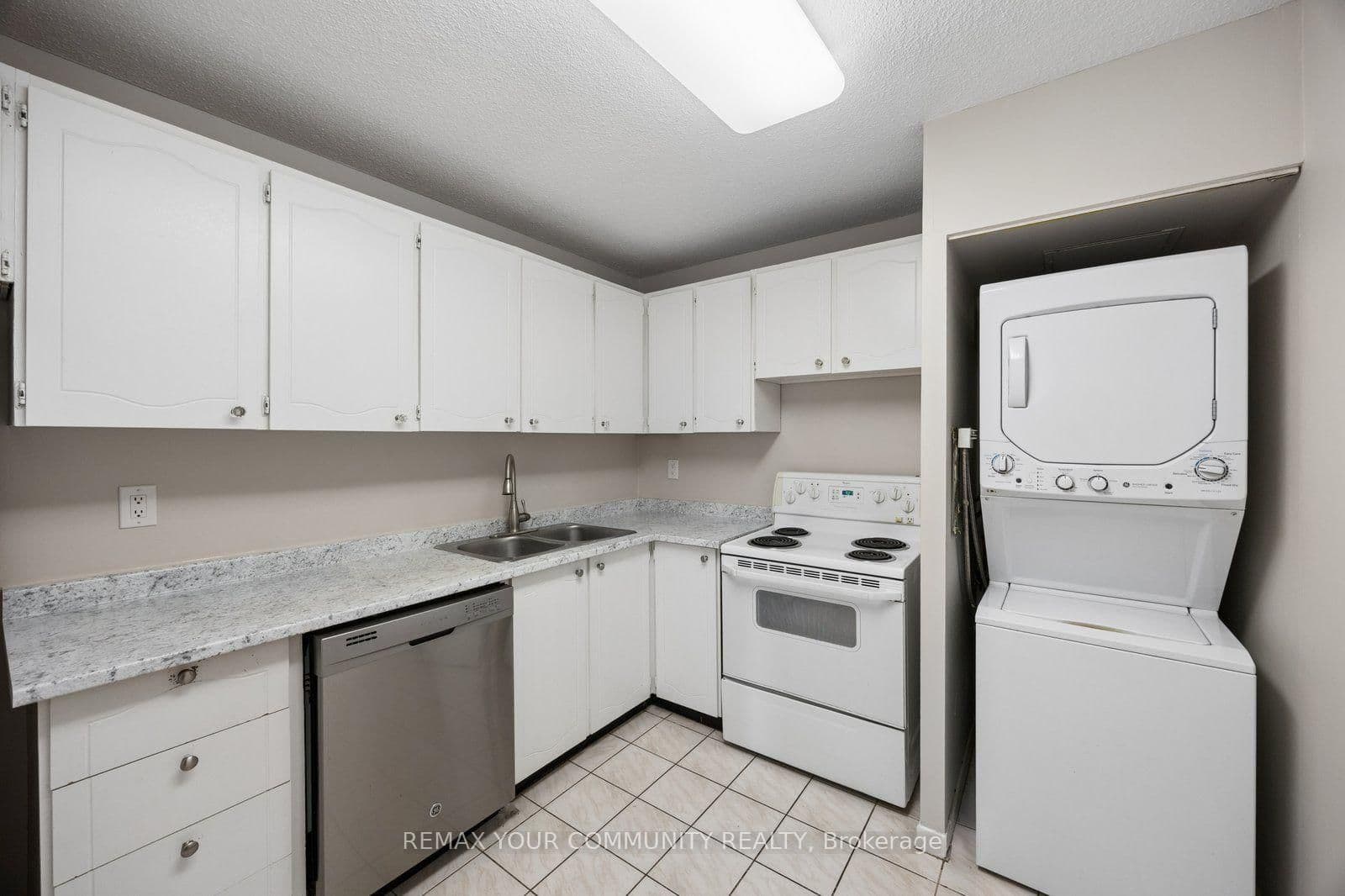 10 Tangreen Court, Unit 804 thumbnail 4