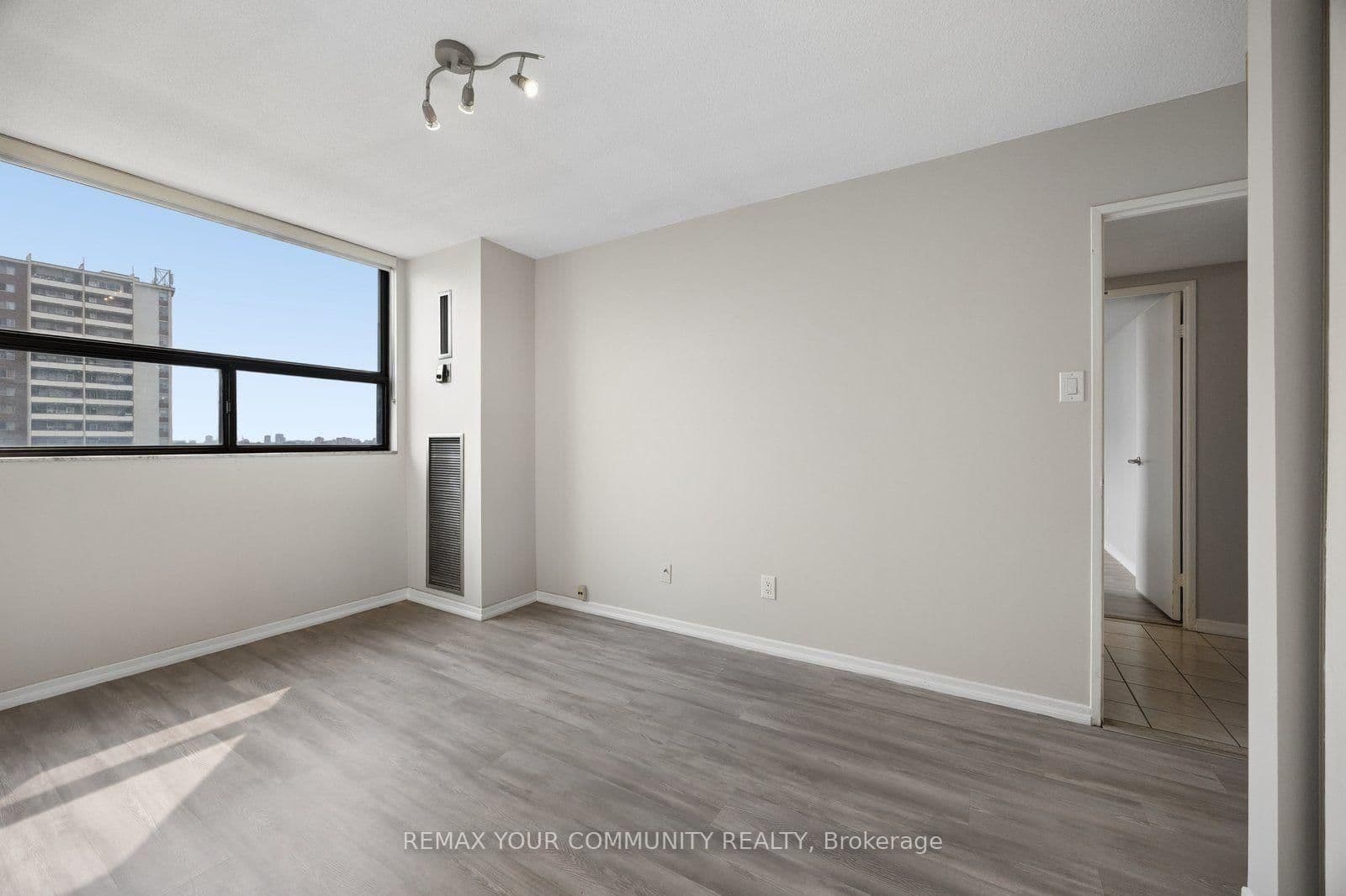 10 Tangreen Court, Unit 804 thumbnail 7