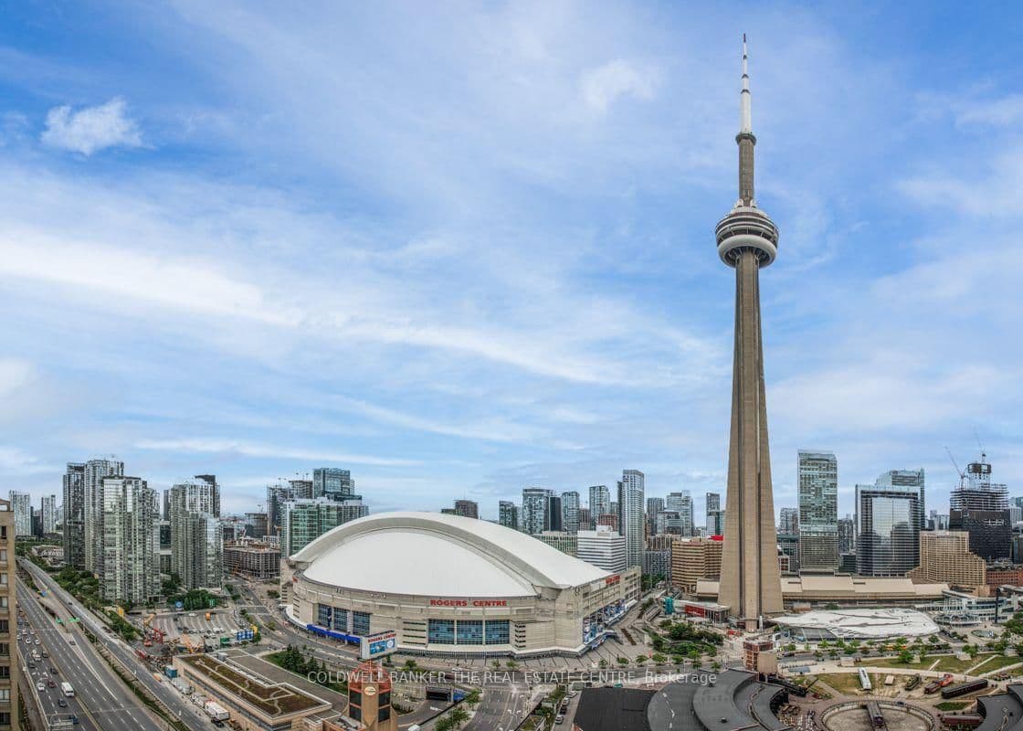 #2708 - 260 Queens Quay W