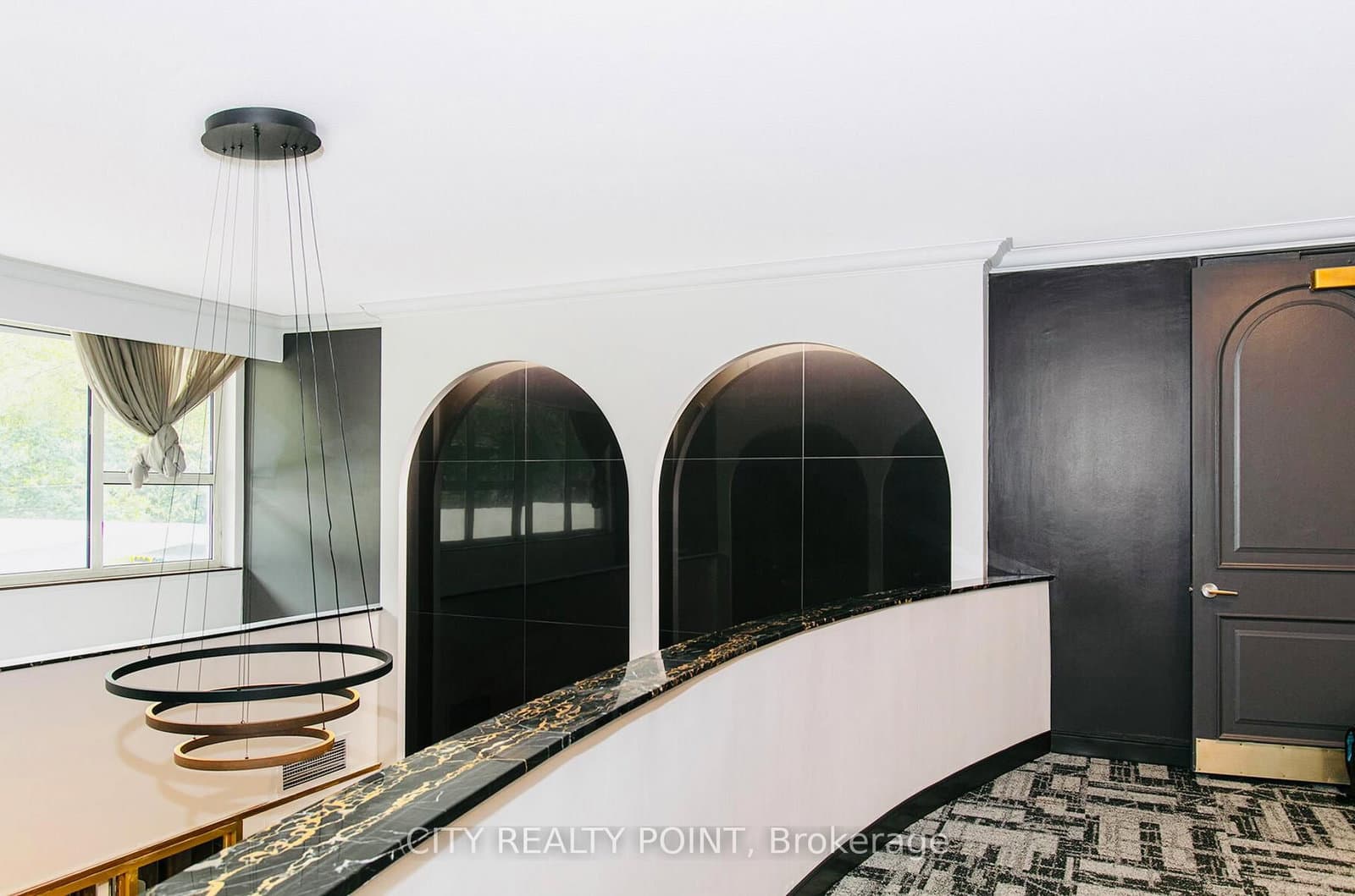 10 Shallmar Boulevard, Unit 203 thumbnail 21