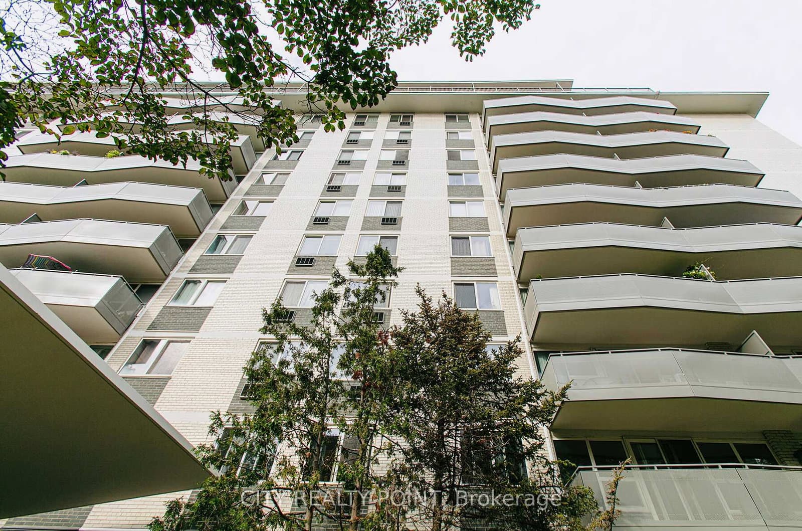 10 Shallmar Boulevard, Unit 203 thumbnail 24