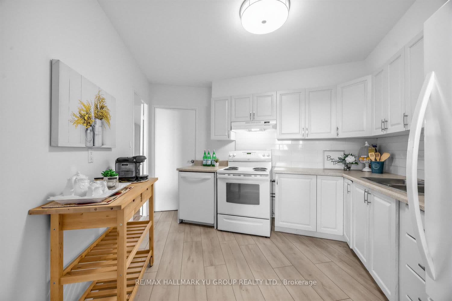 15 Vicora Linkway, Unit 401 thumbnail 10