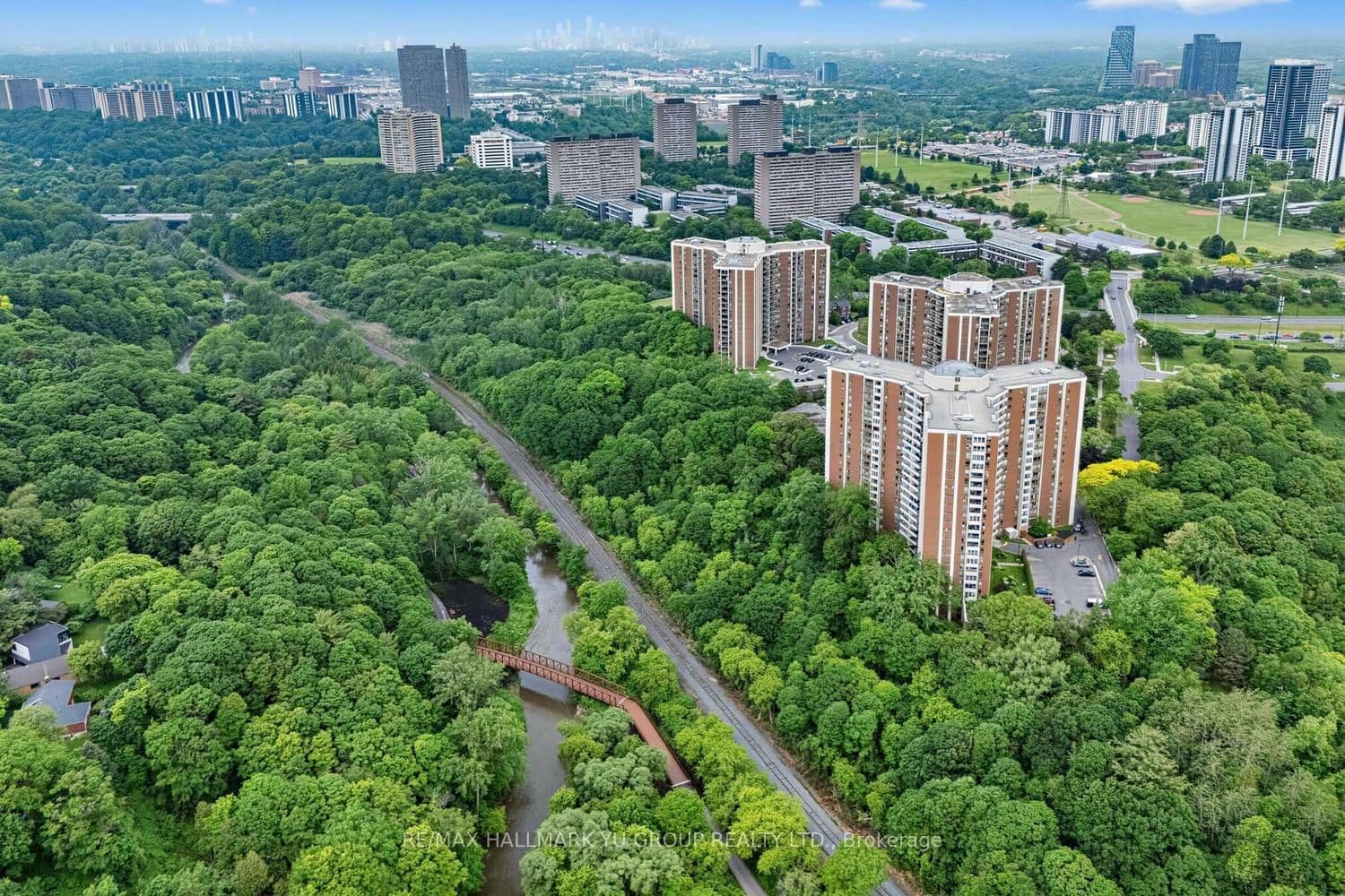 15 Vicora Linkway, Unit 401 thumbnail 22